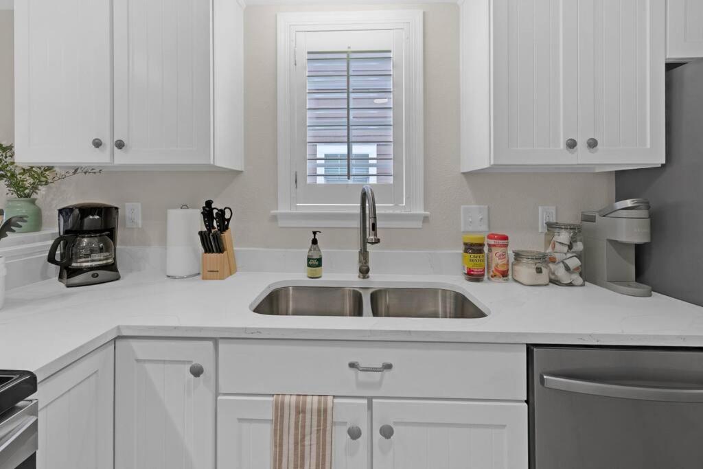 Charming Holiday Isle Destin Beach Access Townhome المظهر الخارجي الصورة