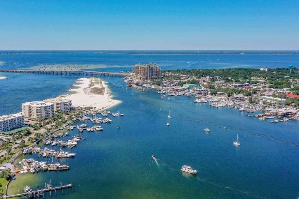 Charming Holiday Isle Destin Beach Access Townhome المظهر الخارجي الصورة