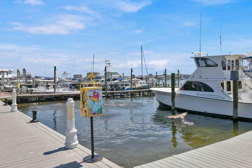 Charming Holiday Isle Destin Beach Access Townhome المظهر الخارجي الصورة