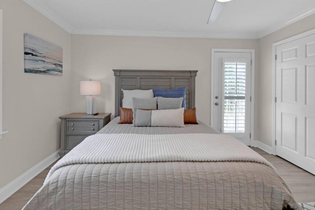 Charming Holiday Isle Destin Beach Access Townhome المظهر الخارجي الصورة