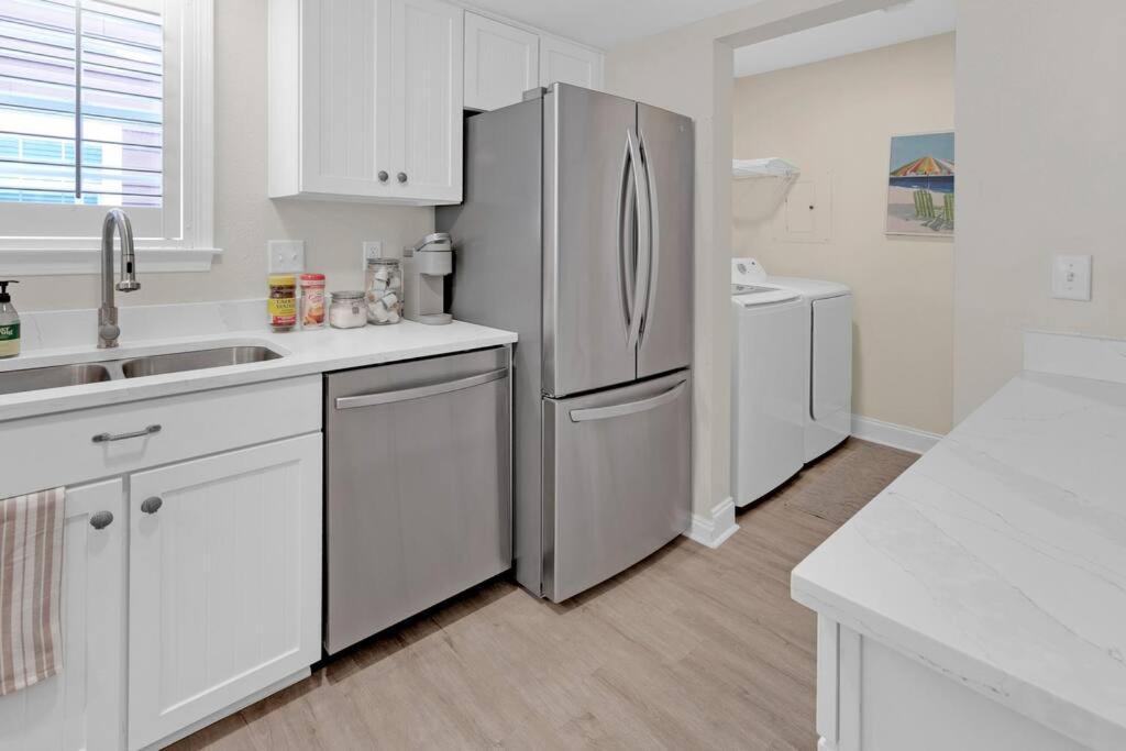 Charming Holiday Isle Destin Beach Access Townhome المظهر الخارجي الصورة